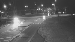 Křižovatka ulic Velká Dlážka a Polní