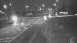 Křižovatka ulic Velká Dlážka a Polní