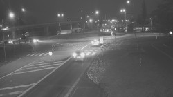 Křižovatka ulic Velká Dlážka a Polní