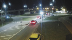 Křižovatka ulic Velká Dlážka a Polní