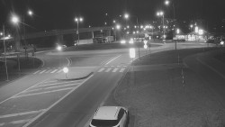 Křižovatka ulic Velká Dlážka a Polní