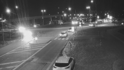 Křižovatka ulic Velká Dlážka a Polní