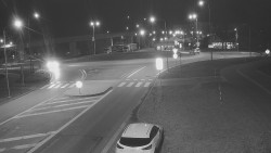 Křižovatka ulic Velká Dlážka a Polní