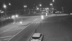 Křižovatka ulic Velká Dlážka a Polní