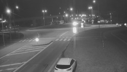 Křižovatka ulic Velká Dlážka a Polní