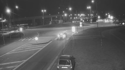 Křižovatka ulic Velká Dlážka a Polní