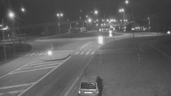 Křižovatka ulic Velká Dlážka a Polní