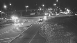 Křižovatka ulic Velká Dlážka a Polní