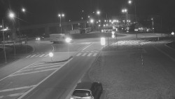 Křižovatka ulic Velká Dlážka a Polní