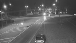 Křižovatka ulic Velká Dlážka a Polní