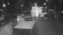 Křižovatka ulic Velká Dlážka a Polní