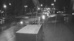 Křižovatka ulic Velká Dlážka a Polní