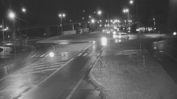 Křižovatka ulic Velká Dlážka a Polní