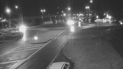 Křižovatka ulic Velká Dlážka a Polní