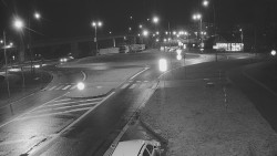 Křižovatka ulic Velká Dlážka a Polní