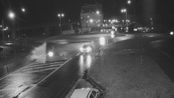 Křižovatka ulic Velká Dlážka a Polní