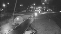 Křižovatka ulic Velká Dlážka a Polní