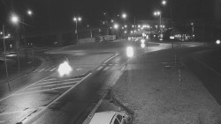 Křižovatka ulic Velká Dlážka a Polní