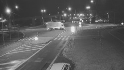 Křižovatka ulic Velká Dlážka a Polní