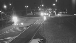 Křižovatka ulic Velká Dlážka a Polní