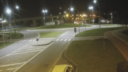 Křižovatka ulic Velká Dlážka a Polní