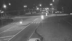 Křižovatka ulic Velká Dlážka a Polní