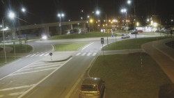 Křižovatka ulic Velká Dlážka a Polní