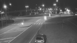 Křižovatka ulic Velká Dlážka a Polní