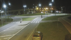 Křižovatka ulic Velká Dlážka a Polní