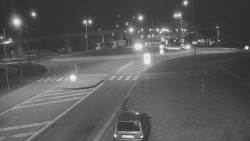 Křižovatka ulic Velká Dlážka a Polní