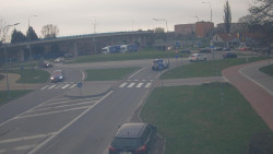 Křižovatka ulic Velká Dlážka a Polní