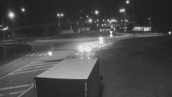 Křižovatka ulic Velká Dlážka a Polní