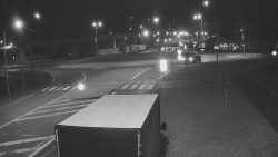 Křižovatka ulic Velká Dlážka a Polní