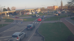 Křižovatka ulic Velká Dlážka a Polní