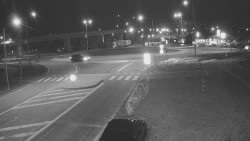 Křižovatka ulic Velká Dlážka a Polní