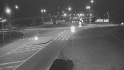 Křižovatka ulic Velká Dlážka a Polní