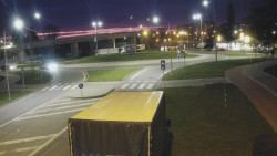 Křižovatka ulic Velká Dlážka a Polní