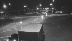 Křižovatka ulic Velká Dlážka a Polní