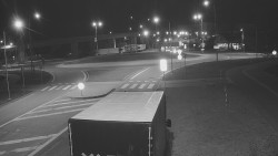 Křižovatka ulic Velká Dlážka a Polní