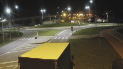 Křižovatka ulic Velká Dlážka a Polní