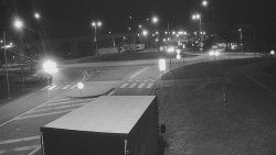 Křižovatka ulic Velká Dlážka a Polní