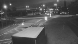 Křižovatka ulic Velká Dlážka a Polní