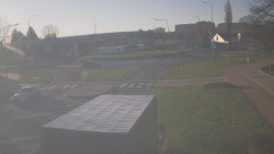 Křižovatka ulic Velká Dlážka a Polní