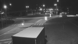 Křižovatka ulic Velká Dlážka a Polní