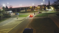 Křižovatka ulic Velká Dlážka a Polní