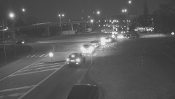 Křižovatka ulic Velká Dlážka a Polní