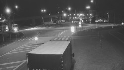 Křižovatka ulic Velká Dlážka a Polní