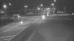 Křižovatka ulic Velká Dlážka a Polní