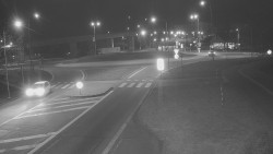 Křižovatka ulic Velká Dlážka a Polní