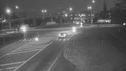 Křižovatka ulic Velká Dlážka a Polní